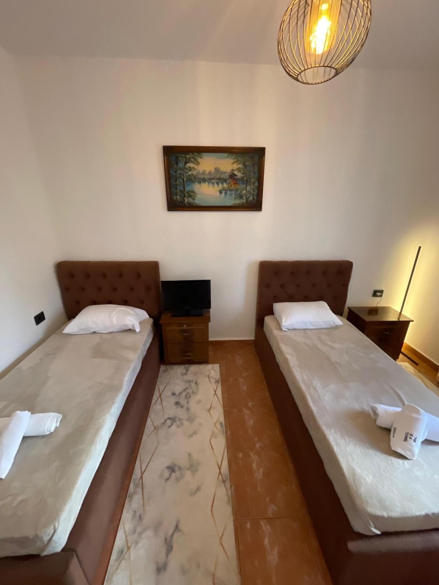 Pogradeci Lake Guest House Exterior foto
